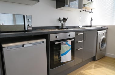 Isambard Brunel Road, University of Portsmouth, Portsmouth - Image 3